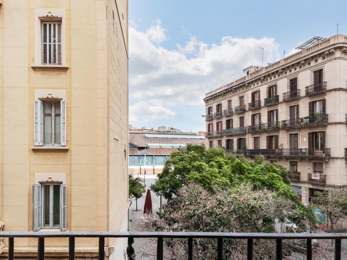 Numa Barcelona Seda Apartment Bagian luar foto